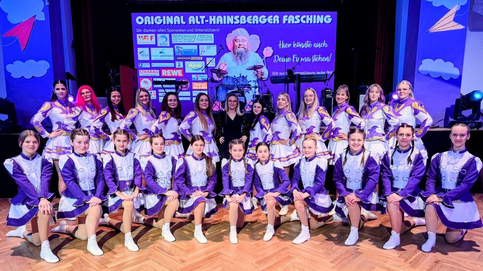 Große und kleine Funken  freuen sich auf ihre Auftritte  bis  zum 28.2.26 beim Hainsberger Fasching