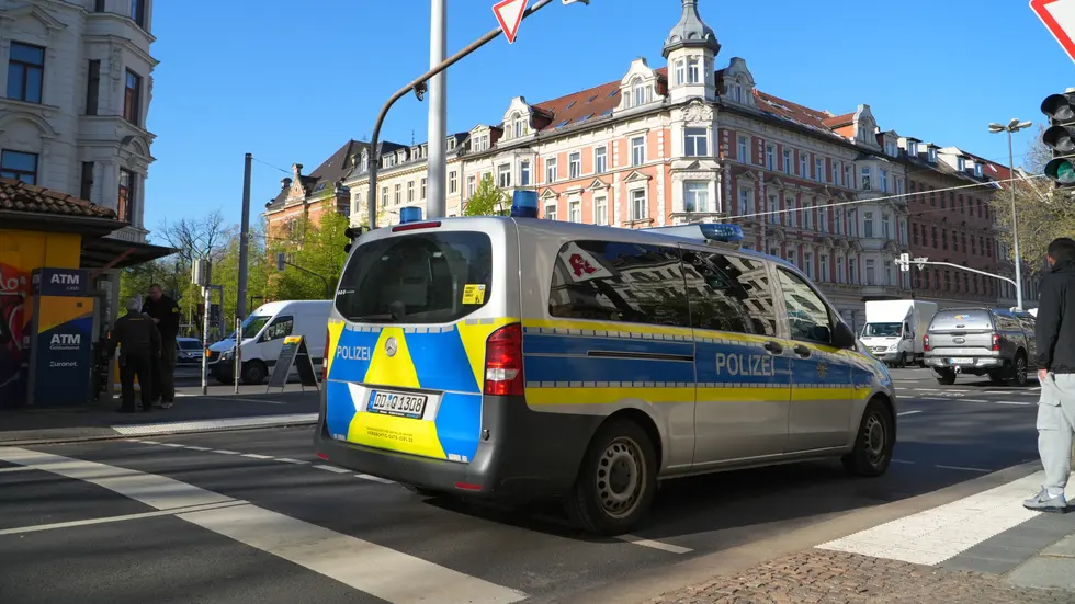 Die Polizei ist zur Sicherung vor Ort.