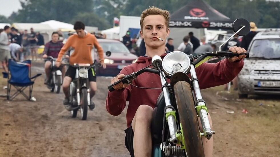 Das Simsontreffen in Zwickau ist Kult und jedes Jahr Anziehungspunkt für tausende Mopedfans aus ganz Deutschland.
