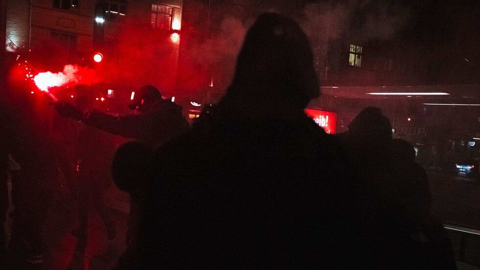 Bereits im Vorfeld des Gedenkens kam es zu Störaktionen. Bereits im Vorfeld des Gedenkens kam es zu Störaktionen.