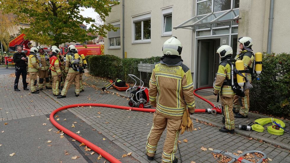 Die Einsatzkräfte vor Ort.