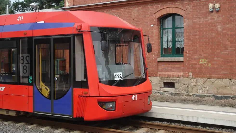 Die Citybahn am Bahnhof Neukirchen-Klaffenbach