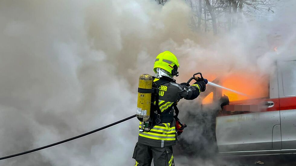 Kamerad beim Löschen Kamerad beim Löschen