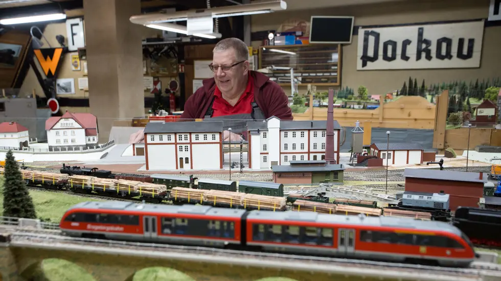 Die letzten Vorbereitungen für die große Schau laufen. Die letzten Vorbereitungen für die große Schau laufen.