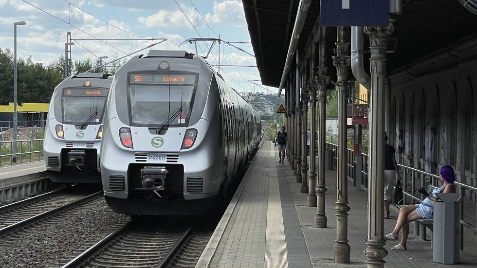 S-Bahn in Crimmitschau S-Bahn in Crimmitschau