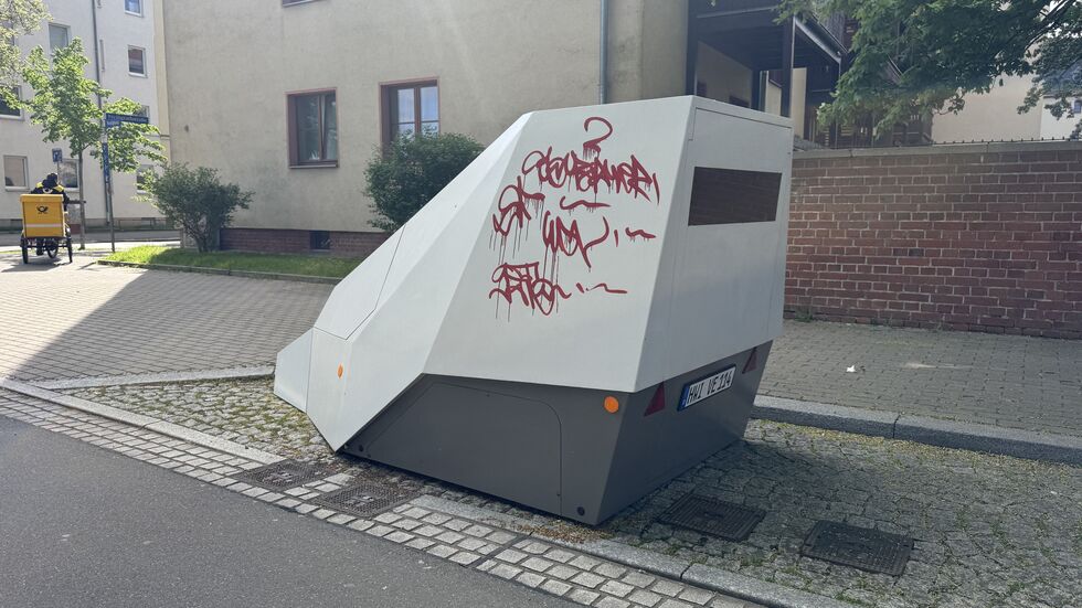 Auch der Superblitzer der Stadt Zwickau wurde bereits mehrfach beschmiert. 