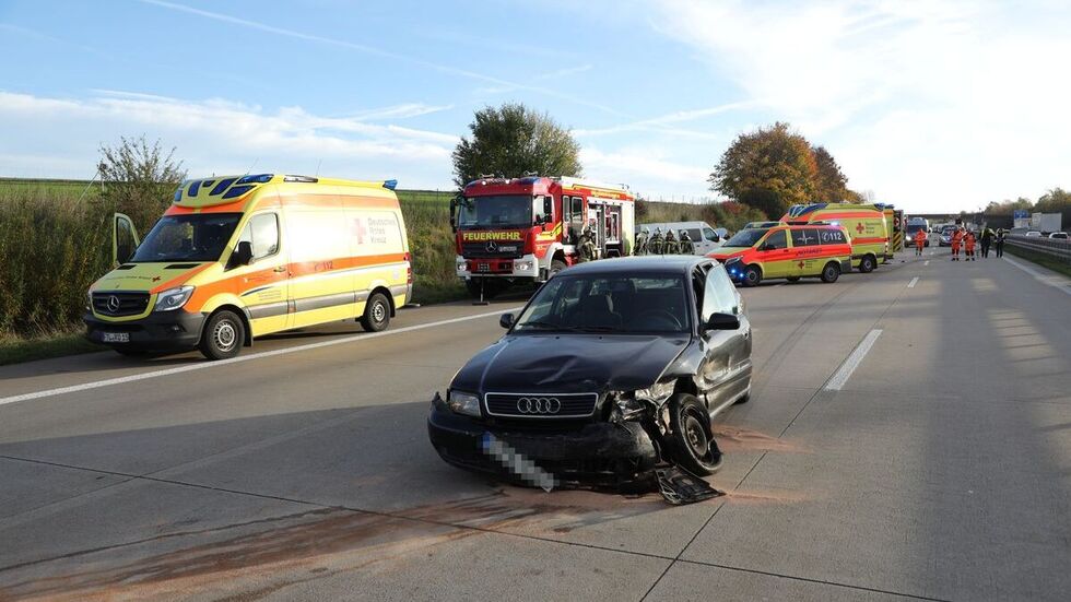 Dieser Audi kollidierte mit einem Kleintransporter.