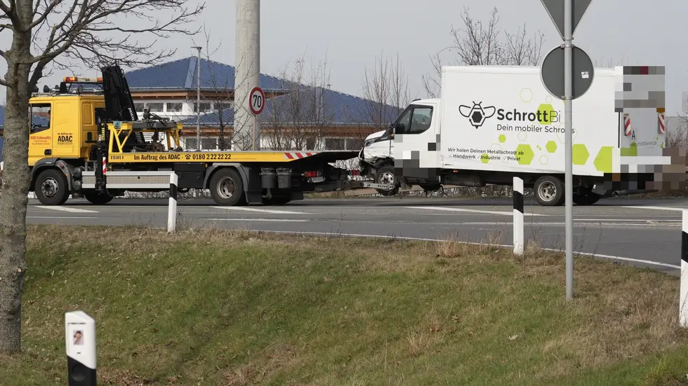 Hier wird "mobiler Schrott" abgeschleppt. Hier wird "mobiler Schrott" abgeschleppt.