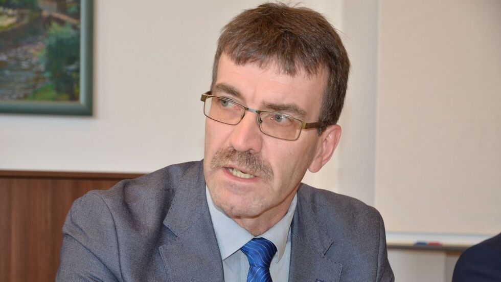 Beigeordneter Jörg Szewczyk rechnet mit weniger Fördermitteln für den Straßenbau