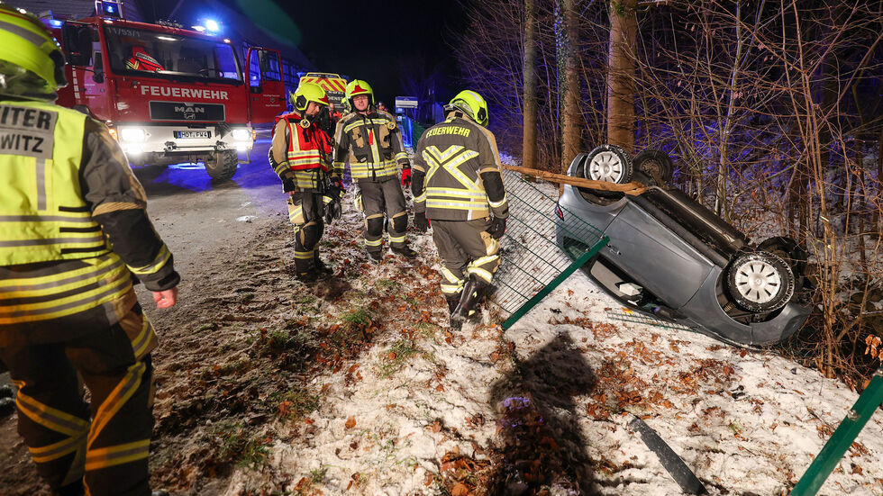 Zur genauen Unfallursache ermittelt die Polizei.