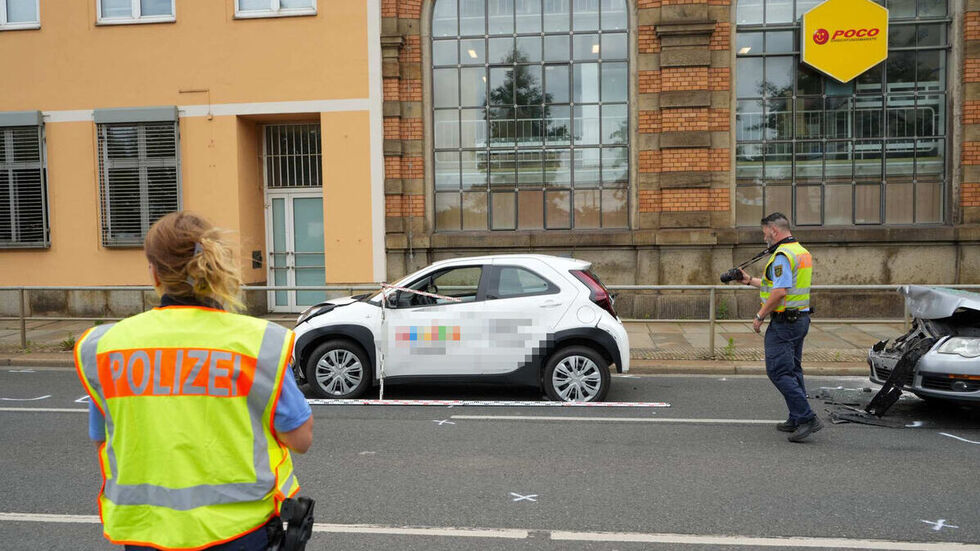 Die Straße musste gesperrt werden.