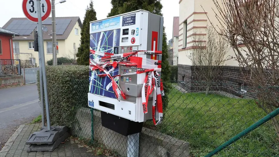 Der Versuch schlug fehl - der Automat blieb zu. (Symbolbild)