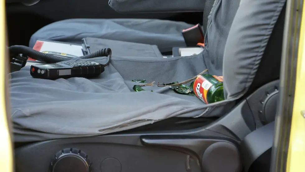 Die zerborstene Flasche im RTW.