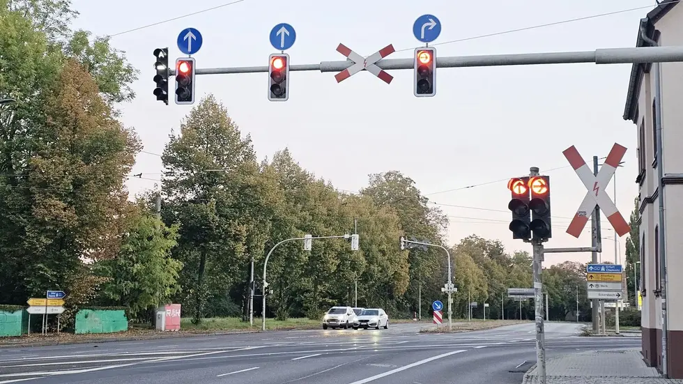 Signalbrücke auf der B 93/Talstraße