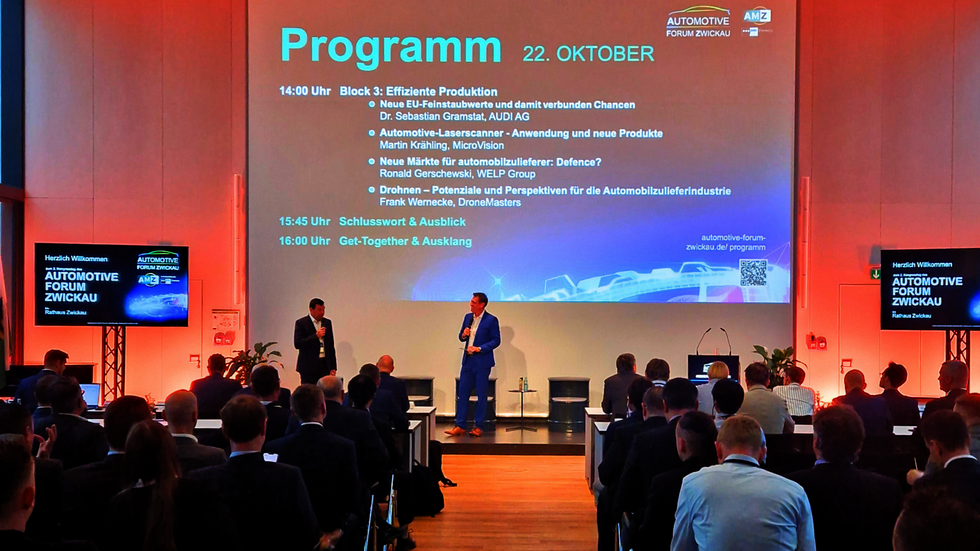 29. Automotive Forum Zwickau - am Mittwoch, dem zweiten Tag, fand der Kongress im Bürgersaal des Rathauses statt. 29. Automotive Forum Zwickau - am Mittwoch, dem zweiten Tag, fand der Kongress im Bürgersaal des Rathauses statt.