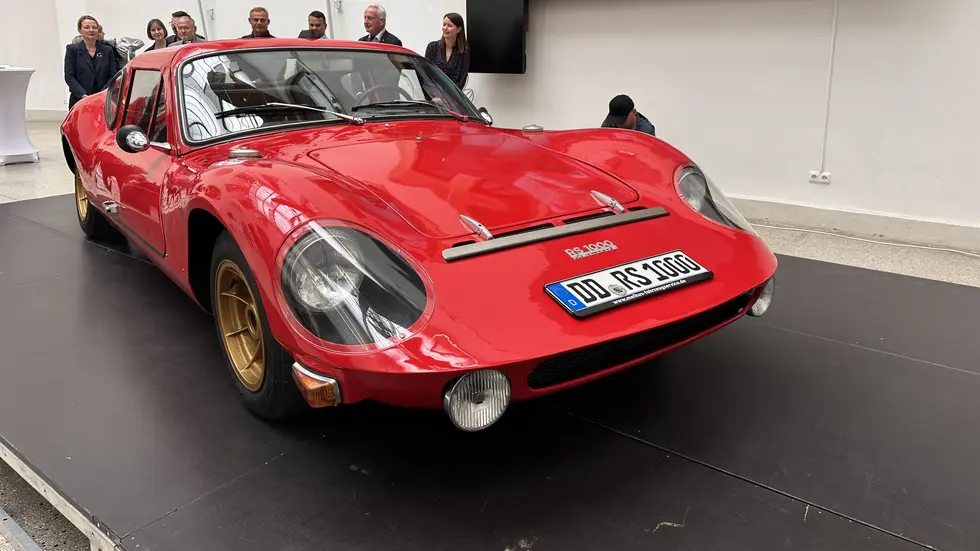 Der Melkus RS 1000 ist vorerst bis 21. Juni im Lichthof des Museums zu sehen 