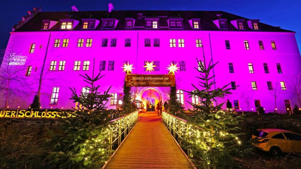 Die Schlossweihnacht auf Schloss Osterstein öffnet an allen vier Adventswochenden.