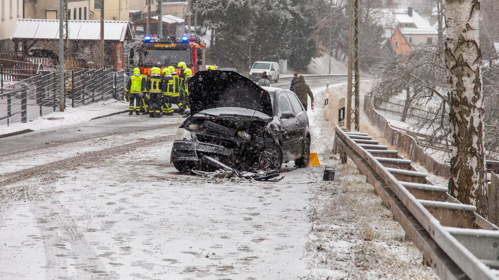 Der VW ist Schrott, es entstand Totalschaden.