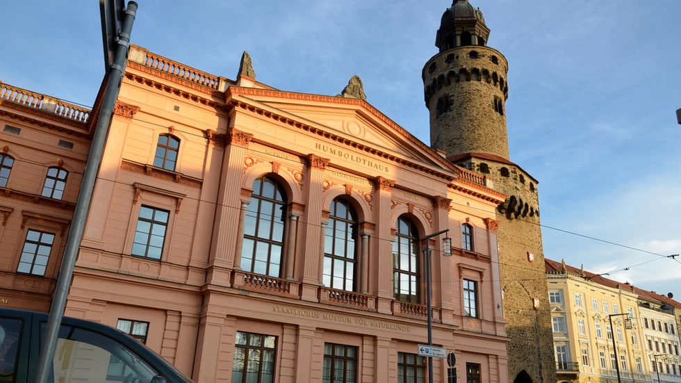 Die Naturforschende Gesellschaft der Oberlausitz tagt im Humboldthaus in Görlitz. Die Naturforschende Gesellschaft der Oberlausitz tagt im Humboldthaus in Görlitz.