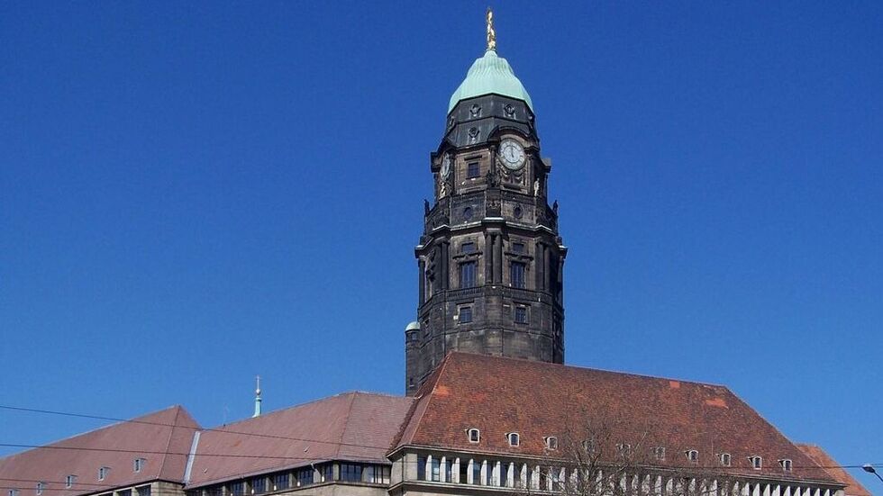 Sich in den Gängen des Rathauses zurechtzufinden, ist nun dank eines modernen Leitsystems einfacher. (Symbolbild)