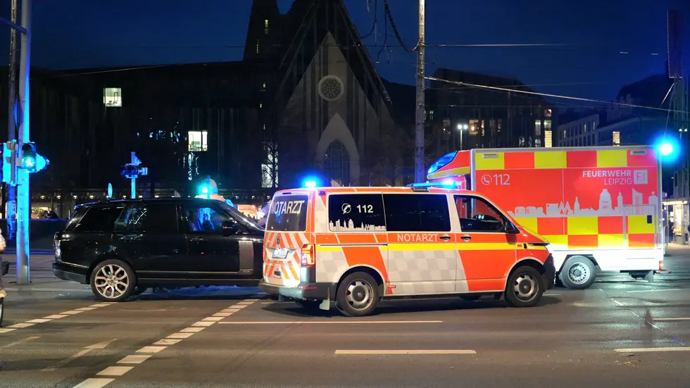 Ob das Fahrzeug mit dem Vorfall in Verbindung steht, ist noch unklar. Ob das Fahrzeug mit dem Vorfall in Verbindung steht, ist noch unklar.