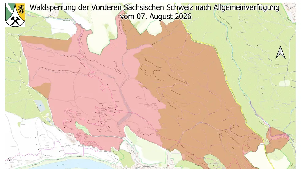 Das Sperrgebiet umfasst die rot schraffierten Waldflächen und Waldwege in den Gemeindeteilen von Rathen (rechtselbisch), Lohmen, Rathewalde und Hohnstein. 