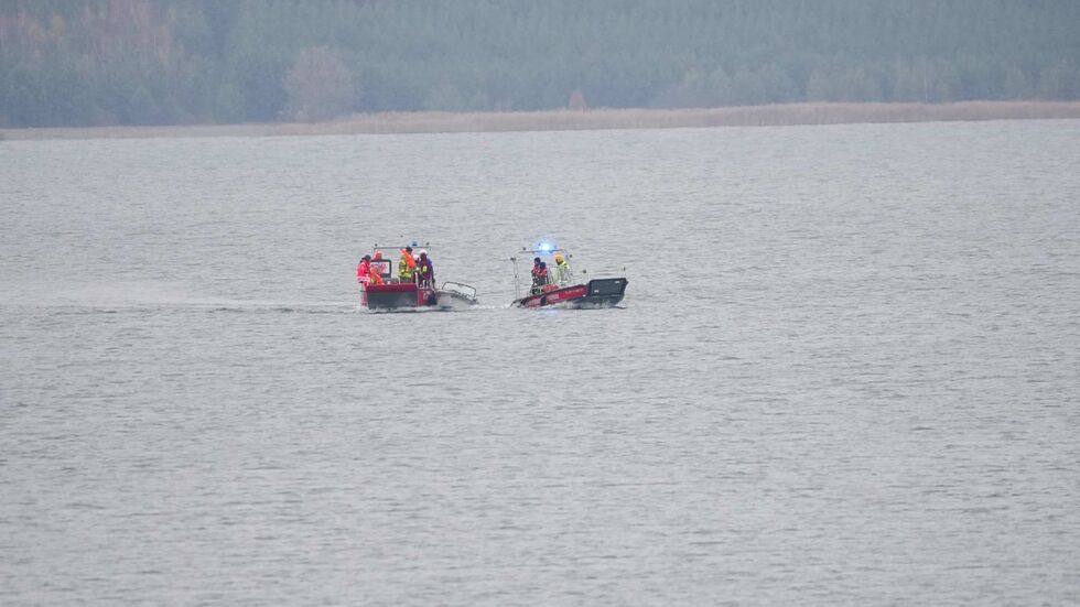 Tagelang suchten Einsatzkräfte nach dem Vermissten - am Sonntag wurde er leblos im See entdeckt. Tagelang suchten Einsatzkräfte nach dem Vermissten - am Sonntag wurde er leblos im See entdeckt.