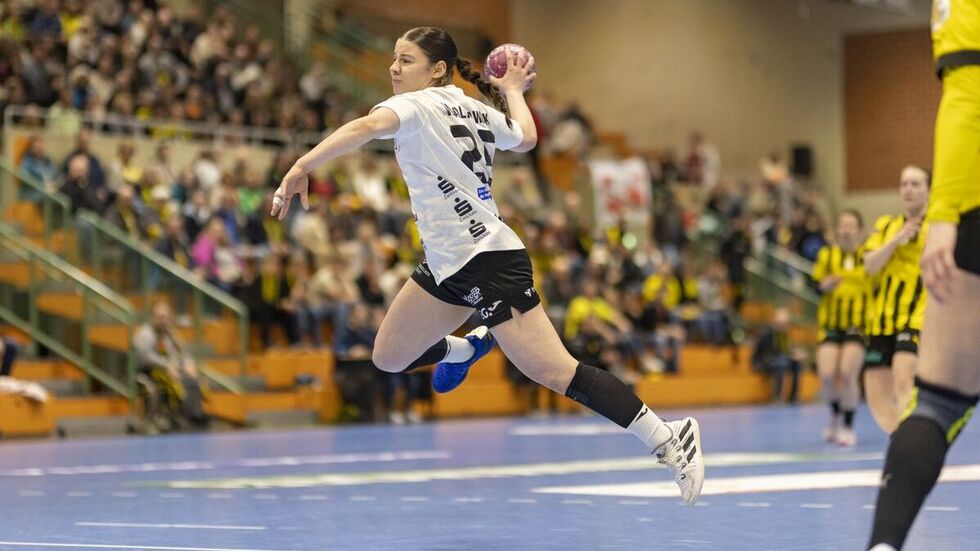 Die 19-jährige Lea Walkowiak will am Samstag in Metzingen zwei Punkte mit dem BSV holen.