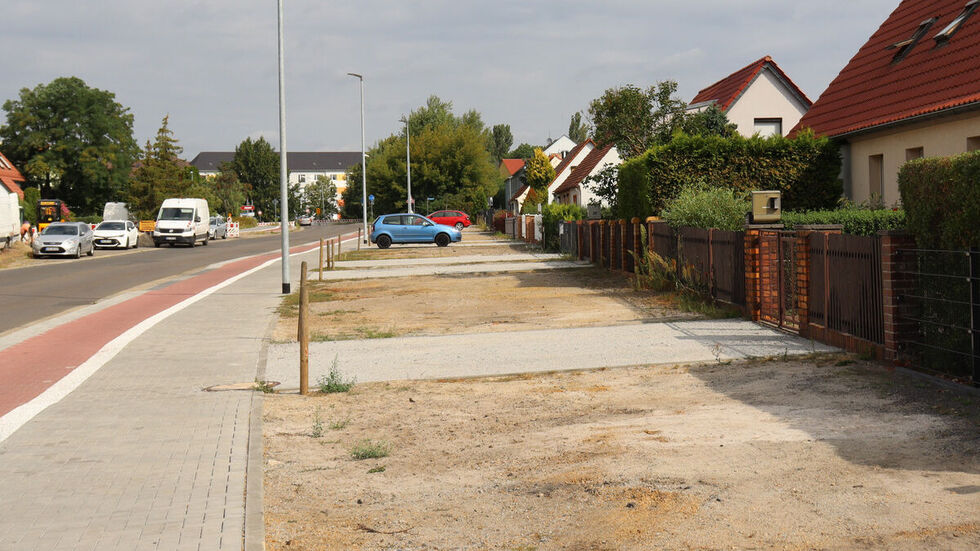 Die Rostocker Straße in Senftenberg. Hier fehlt Straßengrün.