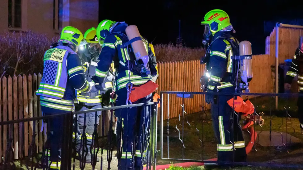 Auf dem Herd vergessenes Essen rief die Feuerwehr in Annaberg...