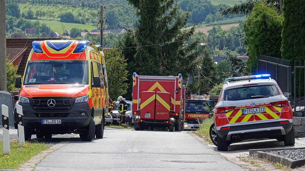 Zahlreiche Einsatzkräfte rückten an.