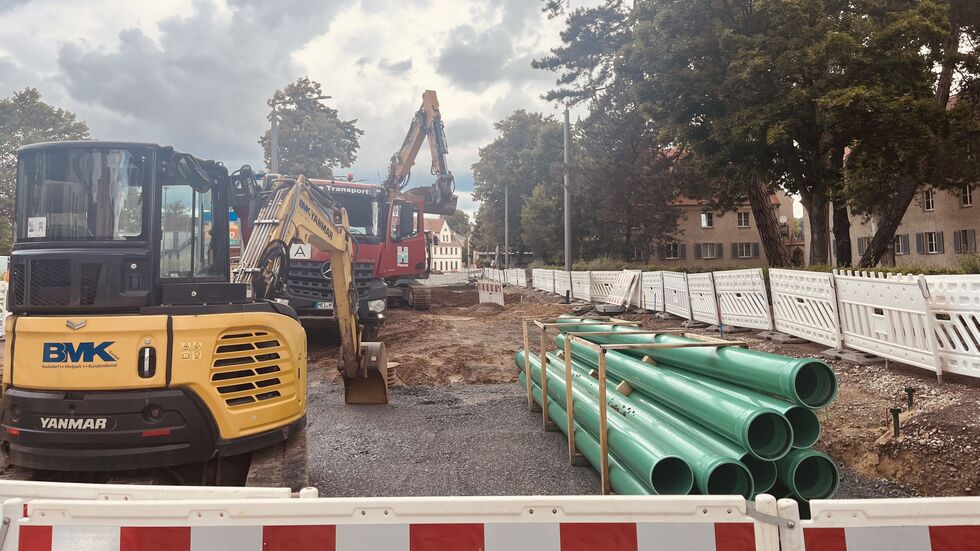 Die Wehlener Straße bekam u.a. neue Medien im Untergrund verlegt Die Wehlener Straße bekam u.a. neue Medien im Untergrund verlegt