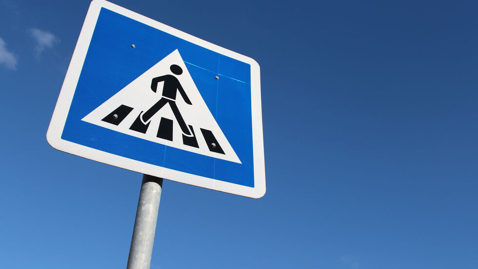 Auf der Buchenstraße in der Dresdner Neustadt entsteht ein neuer Fußgängerüberweg. (Symbolbild)