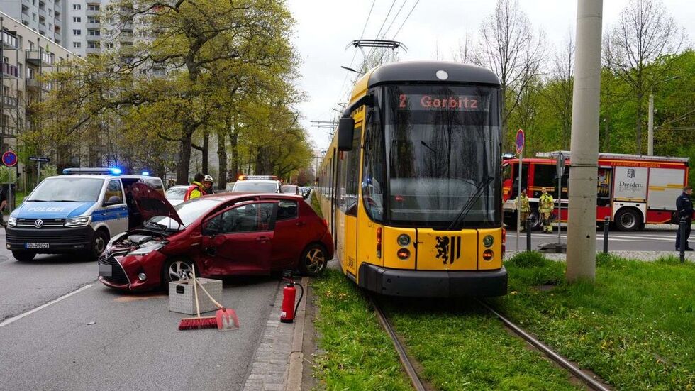 Stillstand: Aufgrund des Unfalles gibt es für die Bahn kein Weiterfahren mehr.