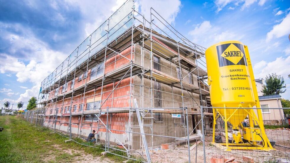 Noch in diesem Jahr soll am neuen Feuerwehrdepot alles fertig werden.