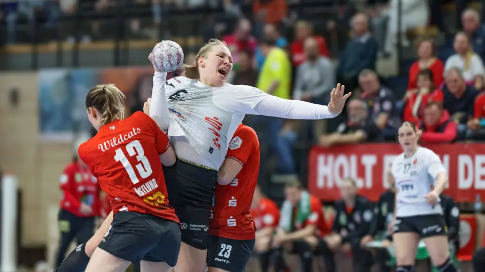 Die Handballerinnen des BSV Sachsen verlieren das Kellerduell in der Bundesliga Die Handballerinnen des BSV Sachsen verlieren das Kellerduell in der Bundesliga