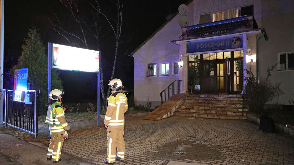 Die Einsatzkräfte vor Ort.