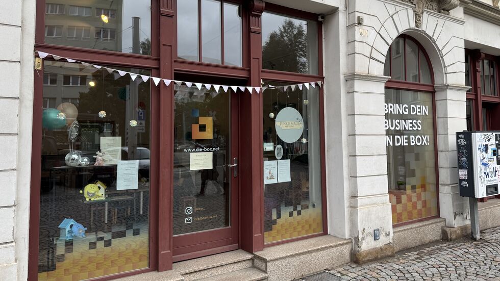 "Die Box", Innere Schneeberger Straße