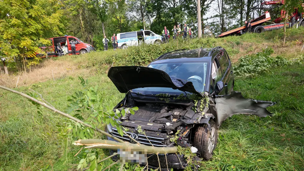 Der VW ist Schrott. Der VW ist Schrott.