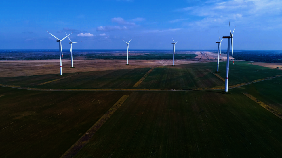 So soll der Windpark der LEAG in Forst einmal aussehen.