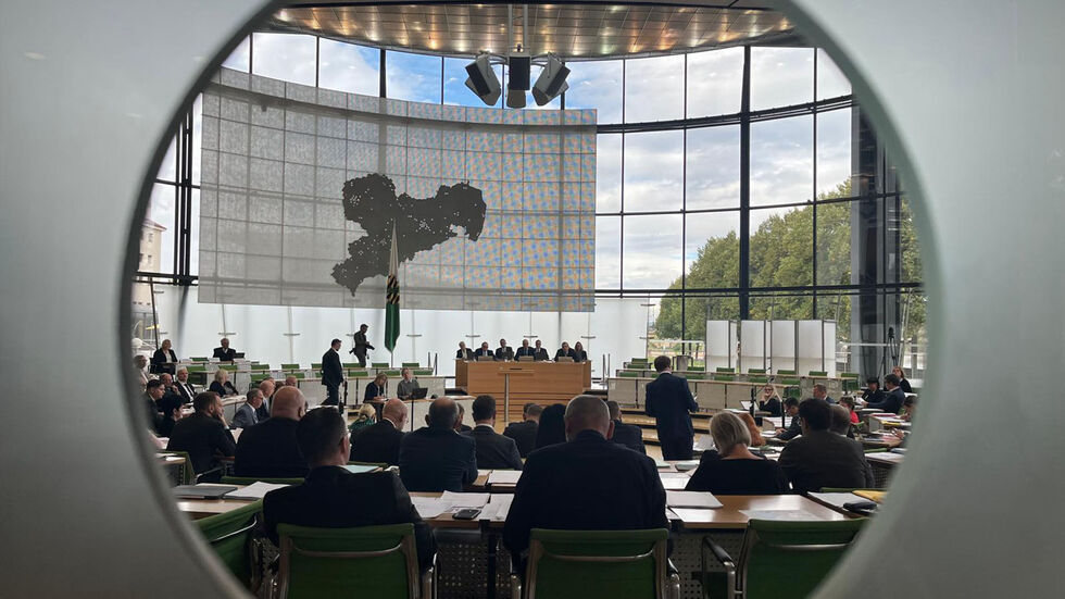 Politik-Blase? Die Diätenerhöhung im Landtag ist höchst umstritten