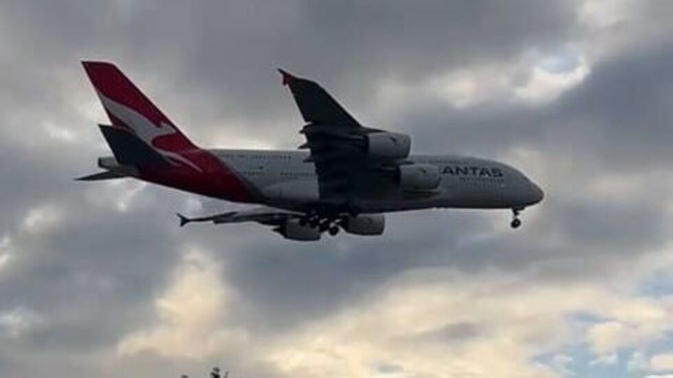 Der A380 über Weixdorf im Landeanflug auf Dresden. 