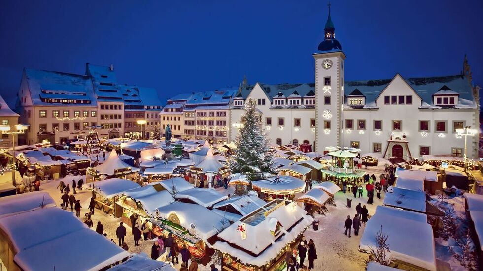 So lädt Freiberg wieder zum Christmarkt. Fehlt nur noch der Schnee...