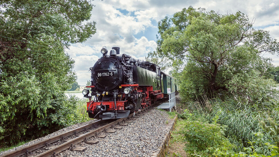 Die Lößnitzgrundbahn legt eine Pause ein. (Symbolbild)