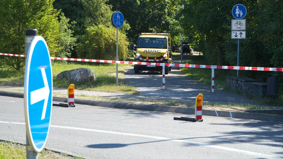 Die Unfallstelle am Freitagmorgen: der Markranstädter Kreisverkehr an der Ecke Steinstraße / Leipziger Straße