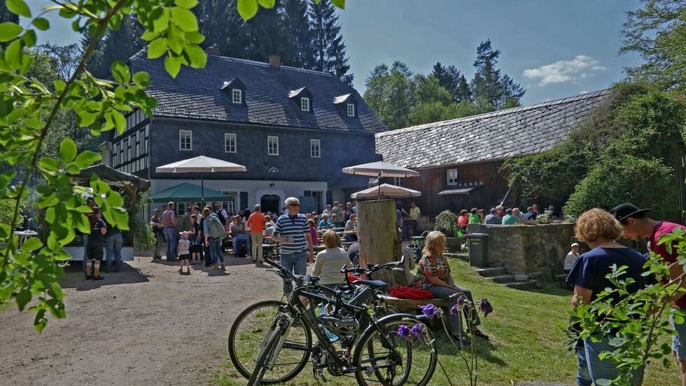 In der Lochmühle wird am Männertag eine Liveband spielen.