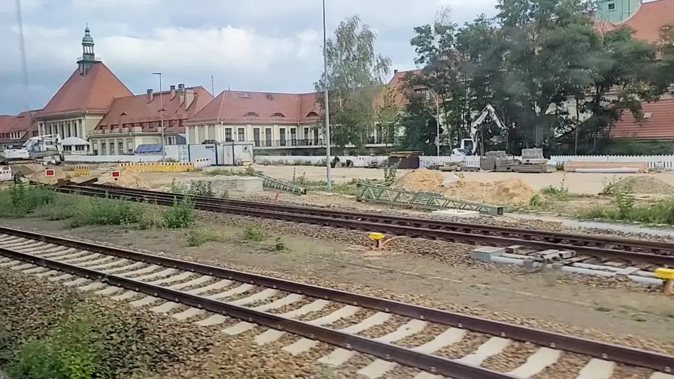 Die ersten Masten sind schon da