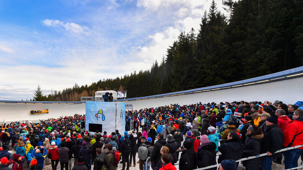 Bei der Bob- und Skeleton-WM war in Altenberg die Hölle los. Auf einen ähnlichen Zuschaueransturm hofft Altenberg bei der Austragung der Rodel-WM 2024 oder 2025.