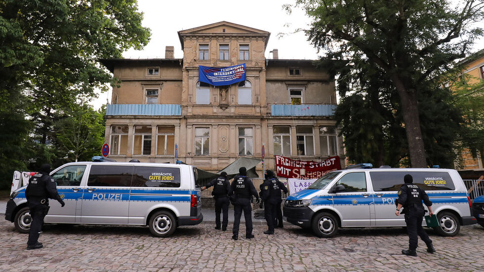 Am 26. Juli 2021 wurde eine leerstehende Villa an der Jägerstraße in der Radeberger Vorstadt besetzt. Der Protest der Besetzer richtete sich gegen Leerstand sowie steigende Mieten und fanden den Angaben  zufolge im Rahmen der "feministischen Besetzungstage“ statt.