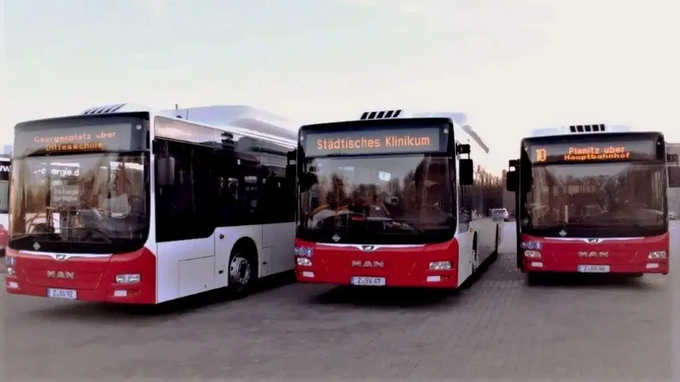 Viele Busse und Bahnen der SVZ bleiben am Freitag in den Depots.